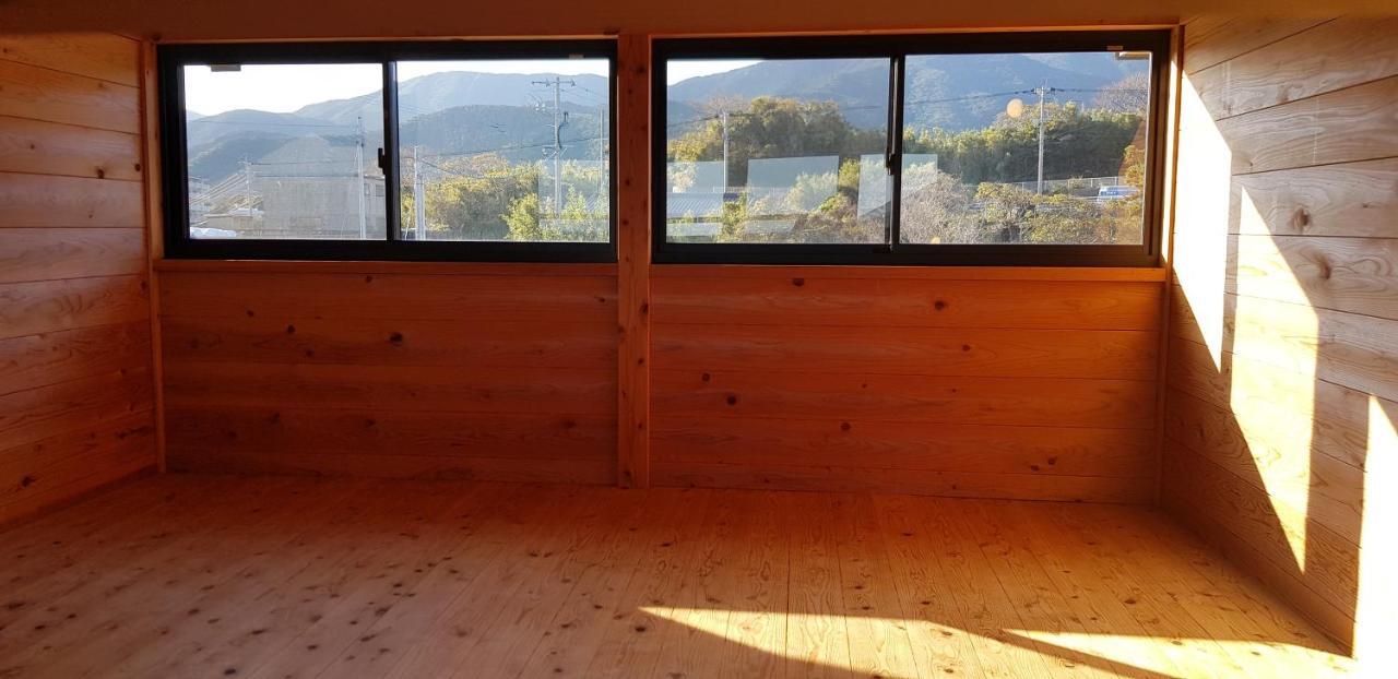 Tsushima Izuhara Pension Eksteriør billede